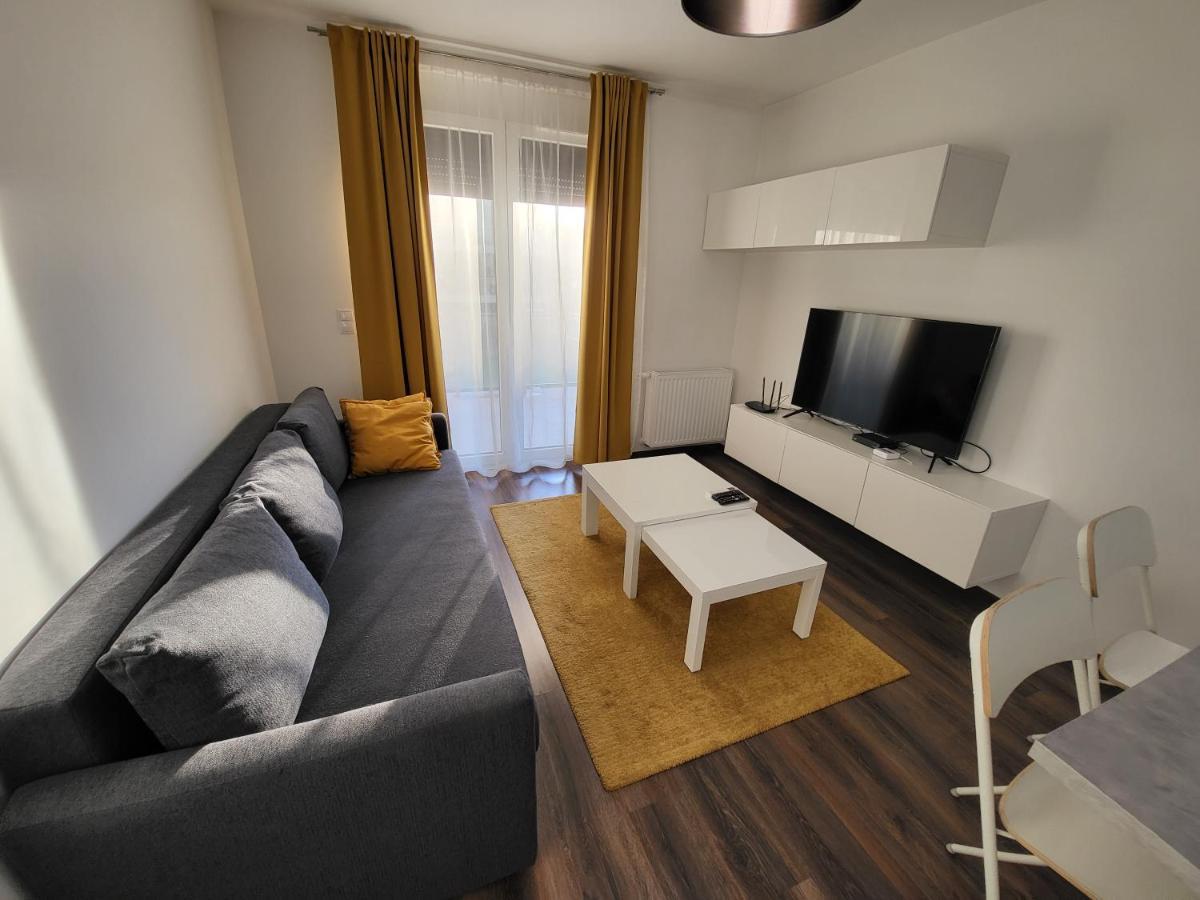 Sdp Marina Apartment Budapest Ngoại thất bức ảnh